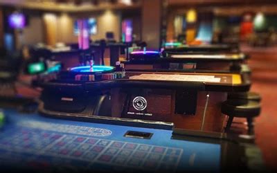 live direct casino.